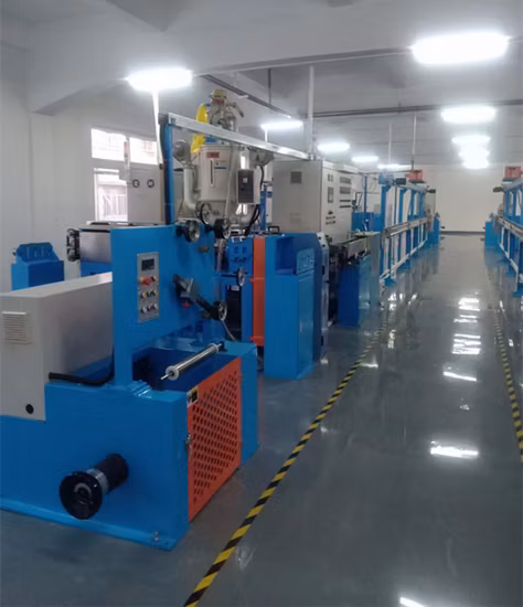 코어 와이어 절연 압출기